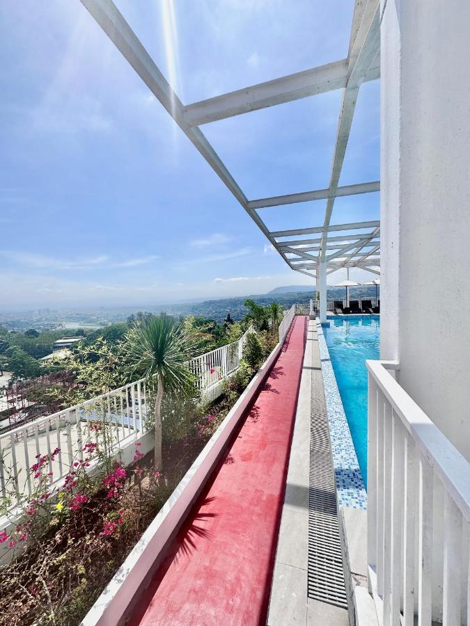 Aesthetic One Bedroom Beside Sm W Pool, Wifi And Netflix Cagayan de Oro Exterior foto