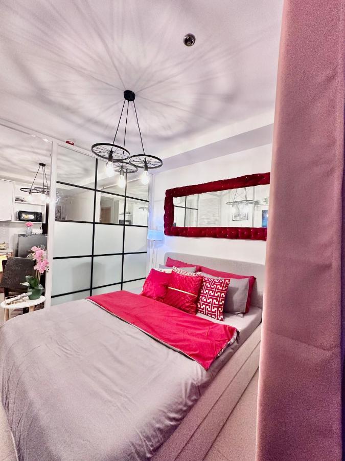 Aesthetic One Bedroom Beside Sm W Pool, Wifi And Netflix Cagayan de Oro Exterior foto