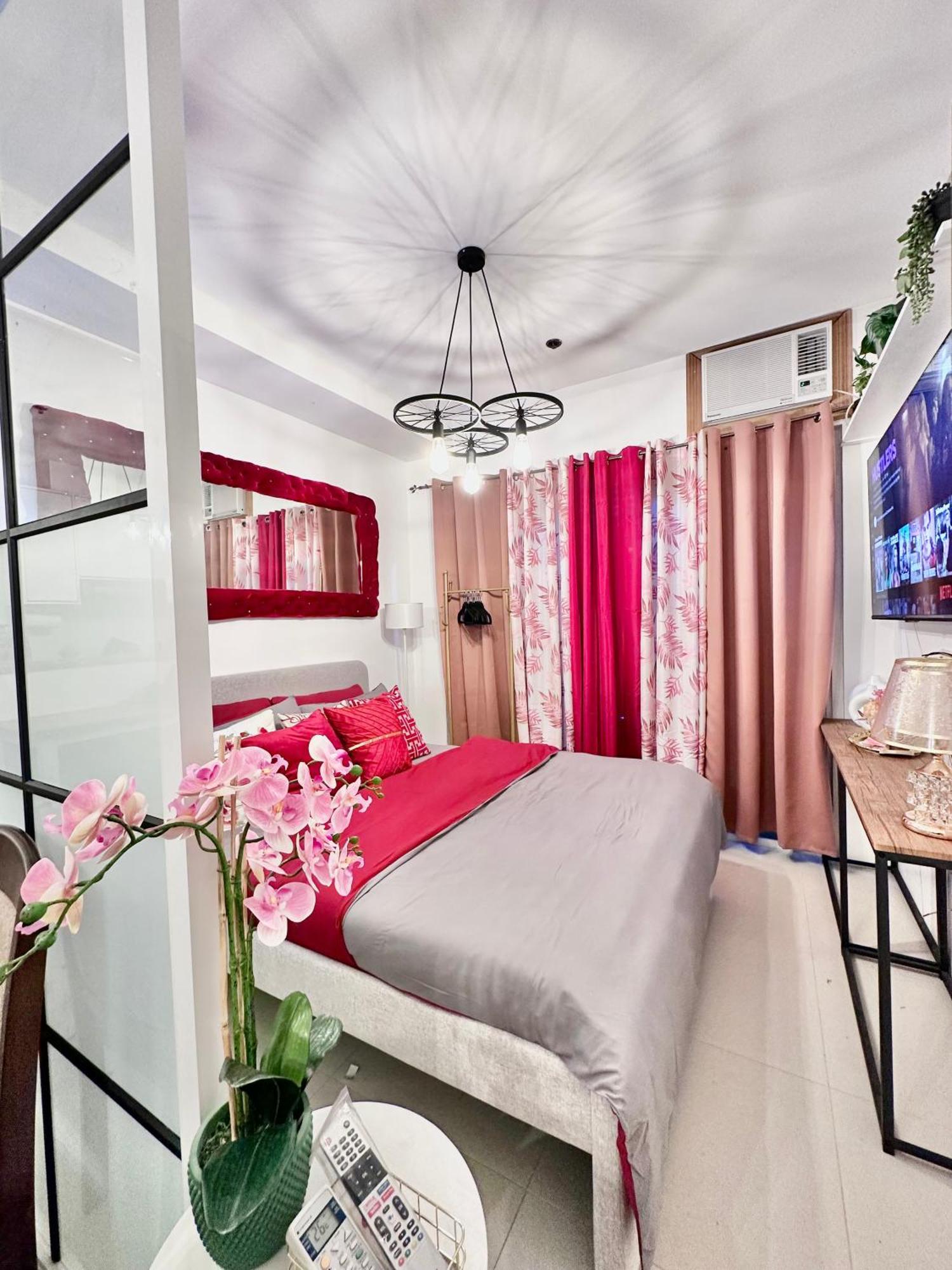 Aesthetic One Bedroom Beside Sm W Pool, Wifi And Netflix Cagayan de Oro Exterior foto