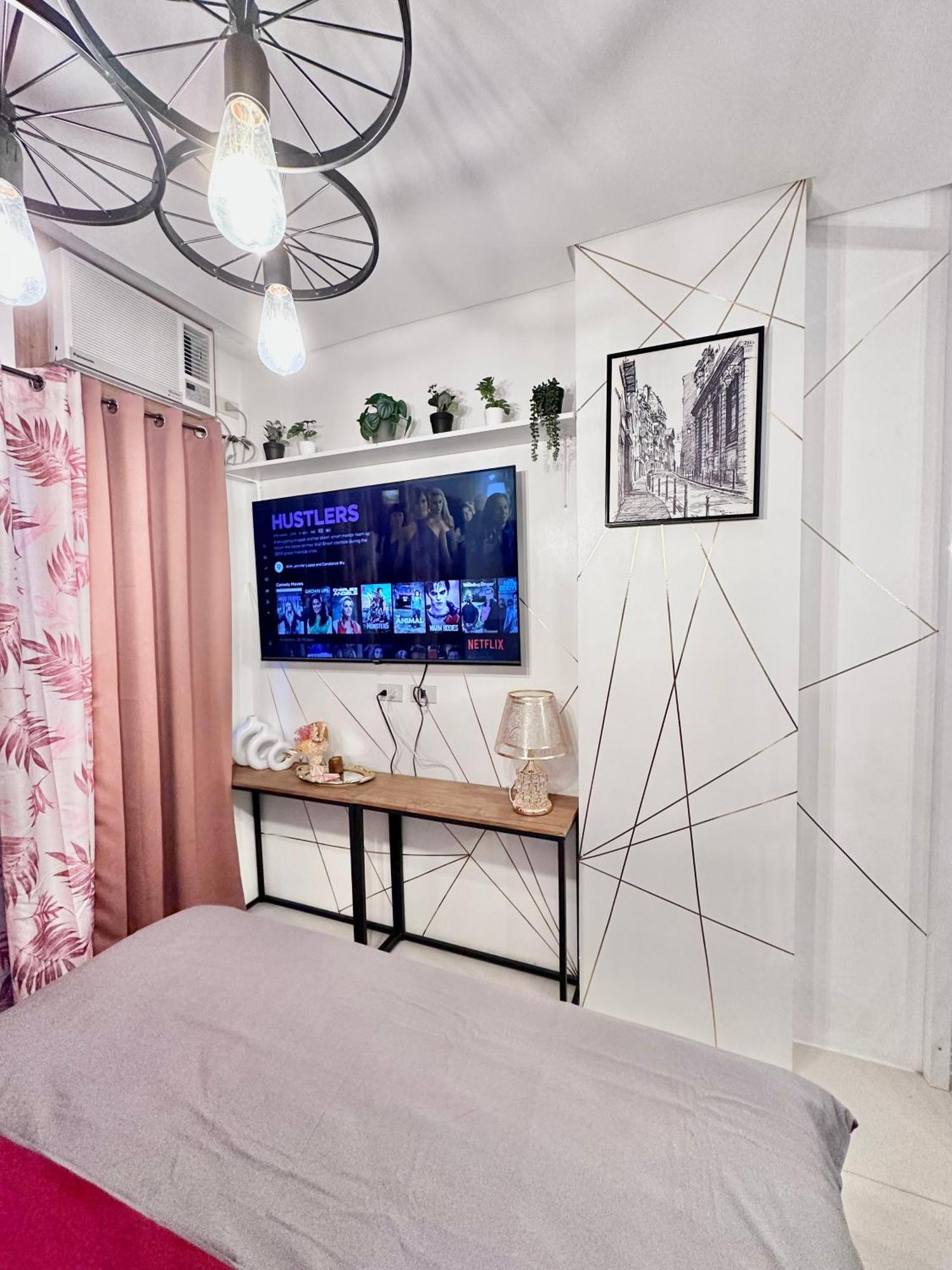 Aesthetic One Bedroom Beside Sm W Pool, Wifi And Netflix Cagayan de Oro Exterior foto