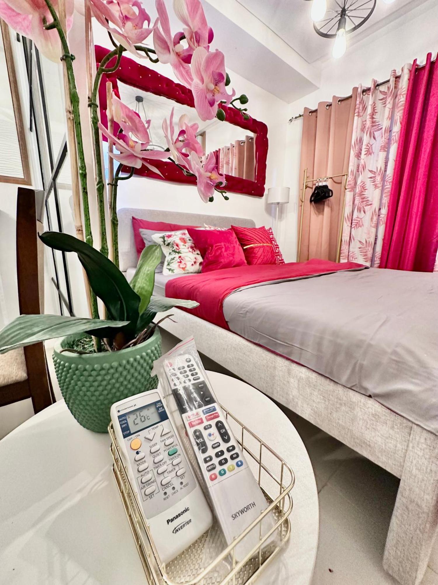 Aesthetic One Bedroom Beside Sm W Pool, Wifi And Netflix Cagayan de Oro Exterior foto